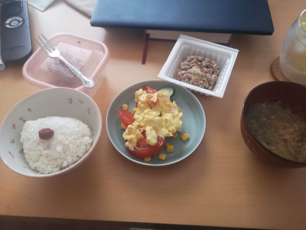 妊娠糖尿病 自宅食 朝食 雑穀ご飯と納豆